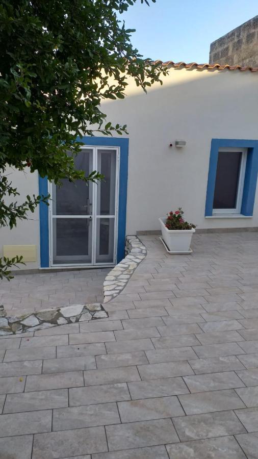 Edysio Mare Hotel Custonaci Exterior photo